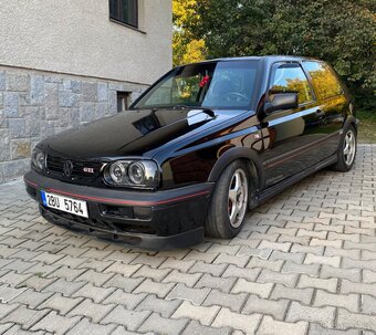 VW Golf 3 GTI 2.0 Color Concept - 2