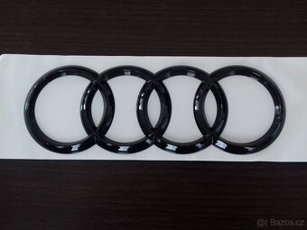 Audi znak na kufr černý - 2