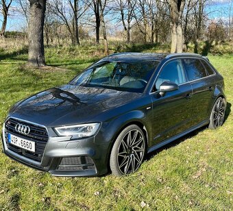 Audi A3 Sportback S-line Virtual - 2