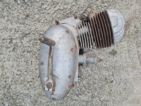 Motor jawa 175 - 2