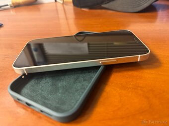 iPhone 12 64GB - 2