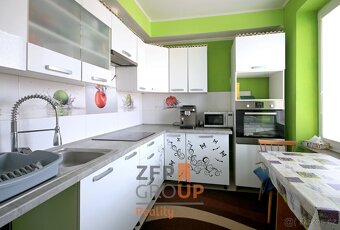 Prodej bytu 3+1 o rozloze 72 m2, ulice Československé armády - 2