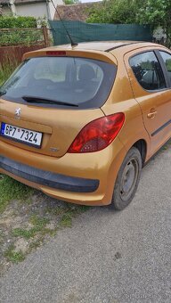 Peugeot 207 - 2