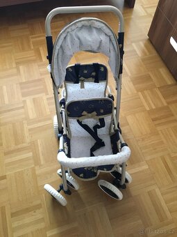 Dvojkocarek pro panenky - 2