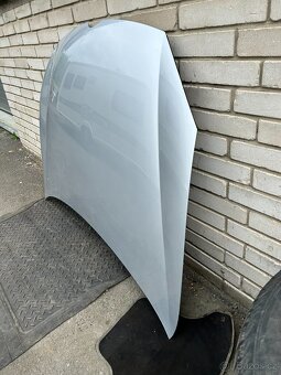 Kapota VW Golf VI - 2