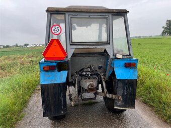 Prodám 4011 včetně spz a stk - 2