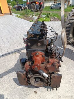Prodám motor Zetor 6901 po Go - 2