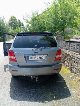 Kia - 2