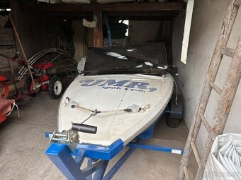 Loď Sport 25 - 2