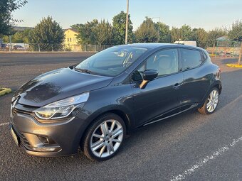 Renault Clio - 2