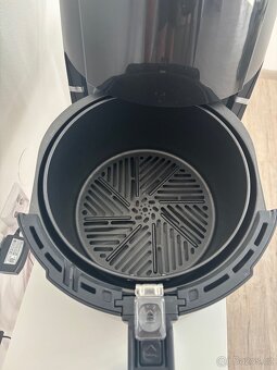 Horkovzdušná fritéza + kontaktní gril – obojí za 800 Kč - 2