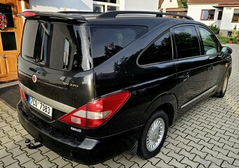 SsangYong Rodius 4x4 - 2