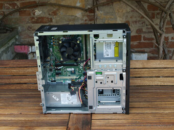 HP EliteDesk 800 G3 MT - 2