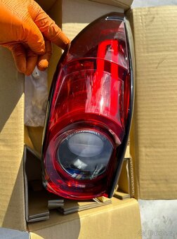 Mazda CX5 2. gen., levý zadní světlomet ORIGINÁL - 2