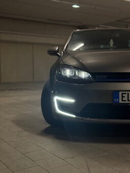 Volkswagen Golf GTE 1.4 TSI Plug-in Hybrid – výborný stav - 2