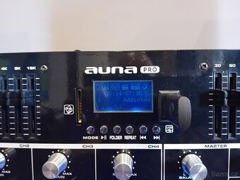 mix-zesylovač-cd player do racku - 2