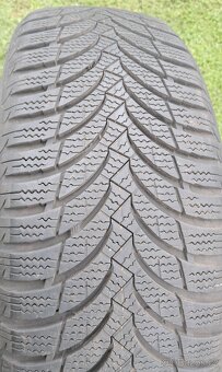 Nexen 195/60/15 - 2
