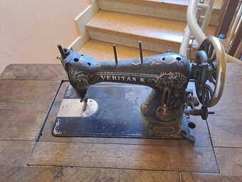 Šicí stroj VERITAS K - 2