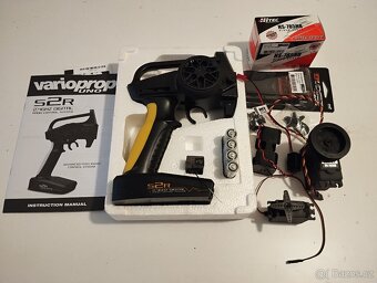 model plachetnice + RC souprava - 2