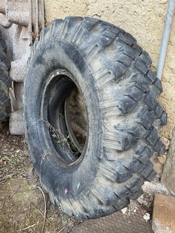 Pneumatiky ZIL 131 12-20 - 2