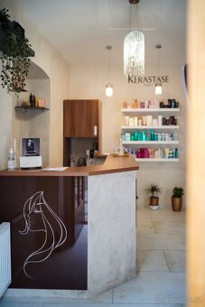 Pronájem kadeřnického křesla ,Praha1 - 2