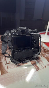 Fujifilm X-T3 + Battery Grip + Remote Control - 2