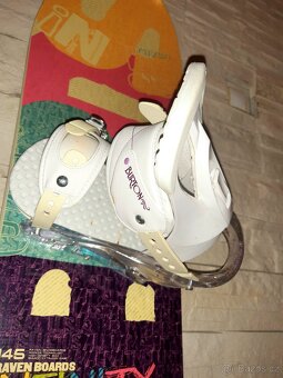 Dámský SNB Raven Infinity 145 & vázání Burton & cestovní vak - 2