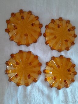 STAROŽITNÉ SKLENĚNÉ MISKY Art Deco  -  čtyři kusy - 2