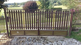 BRÁNA, DVOUKŘÍDLÁ BRÁNA K PLOTU - 2