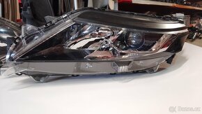 Světlo L200 Triton 19- - 2