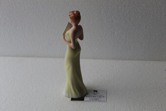 Dáma s vějířem, Royal Dux - 2