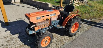 Malotraktor Kubota B7001 4x4 - 2