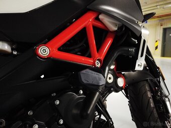 Aprilia Shiver 900 - 2