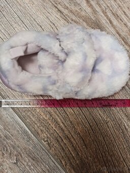 Plyšové bačkůrky - 2