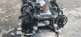 BMW motor N62B36A - 2
