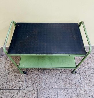 Plechový regál - 2