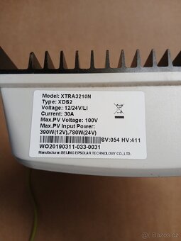 Prodám 2 ks regulátor Epever - 2