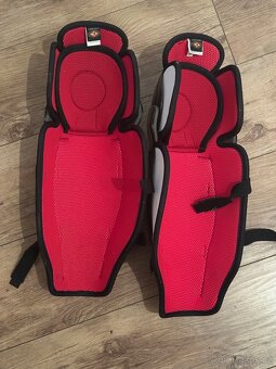 chrániče holení - 2