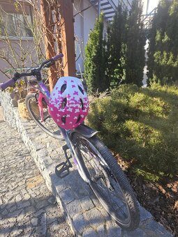 PRODÁM MÁLO JEŽDĚNÉ DÍVČÍ KOLO 24" - 2