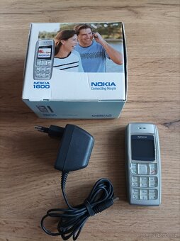 Mobilní telefony Nokia - 2