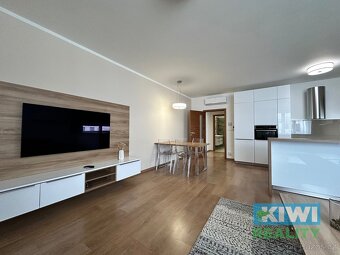 Pronájem, byt 3+kk, 87 m2, Ostrava, Nová Karolína, s garážov - 2
