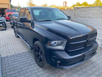 DODGE RAM 5.7 2014 horsi stav - 2