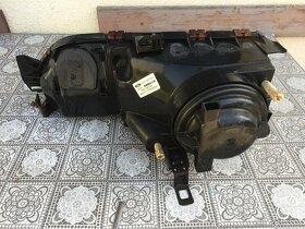 Pravé přední světlo Ford Sierra - 2