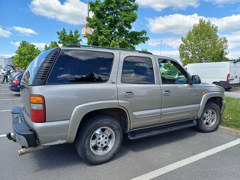 Chevrolet Tahoe - 2