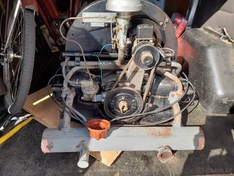 VW brouk motor typ 122 - 2