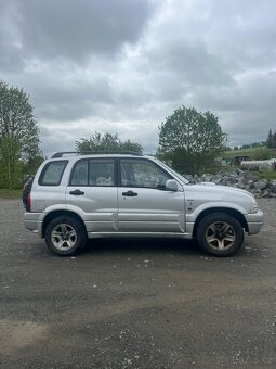 Suzuki grand Vitara 2.0td 4x4 - 2