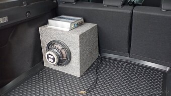 SUPERSILNÝ SUBWOOFER SEAS + ZESILOVAČ MAGNAT CLASSIC 180W - 2