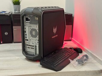 Acer Predator G6-710 – i7 | GTX 1070 | 16 GB RAM | 1TB SSD - 2