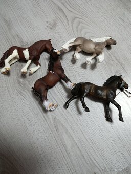 Schleich koně -sada - 2