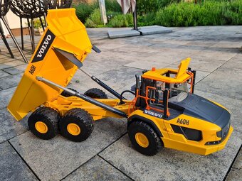 Bruder 2455 Volvo dumper A60H - 2